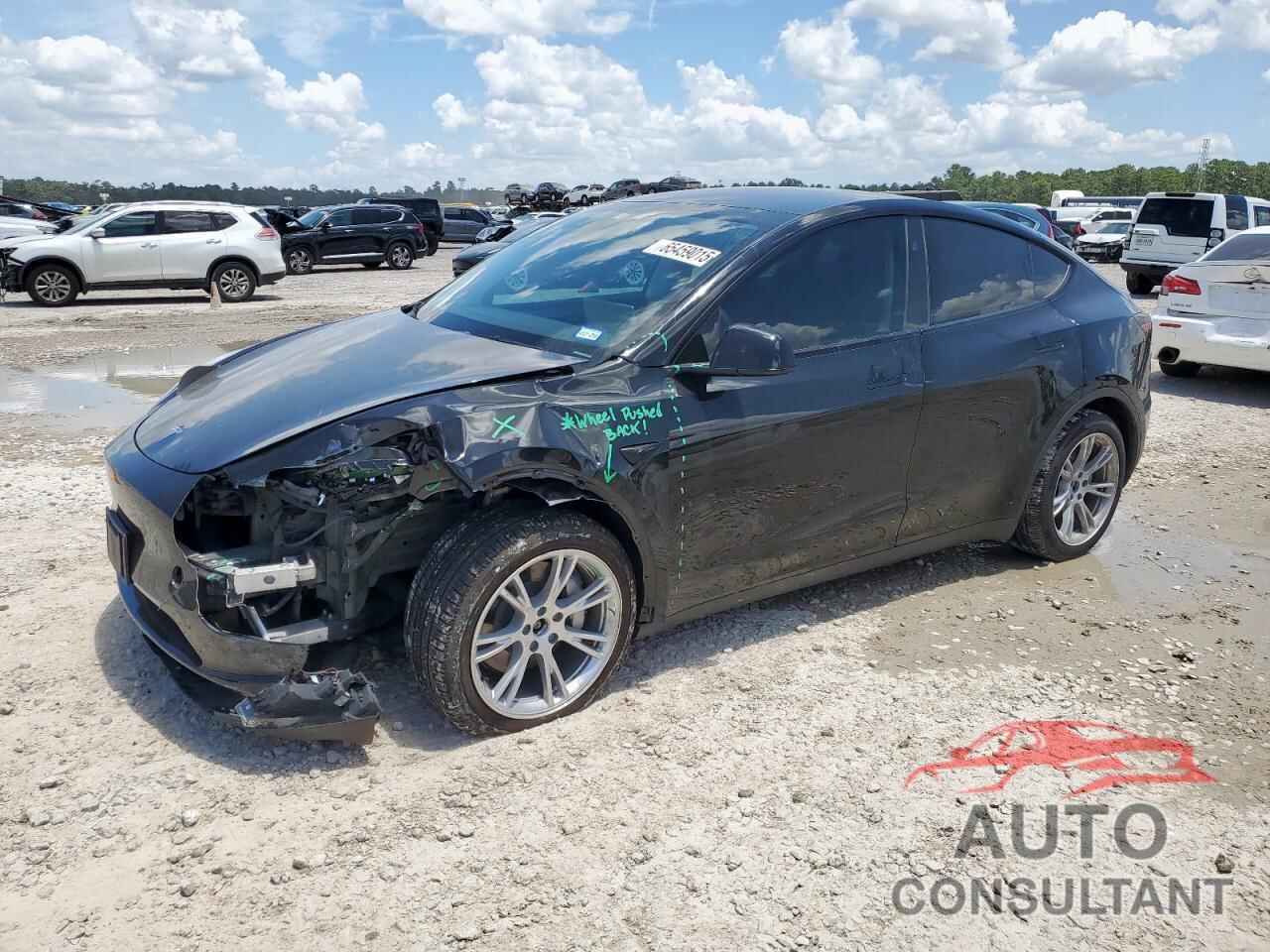 TESLA MODEL Y 2024 - 7SAYGDEE8RA220463
