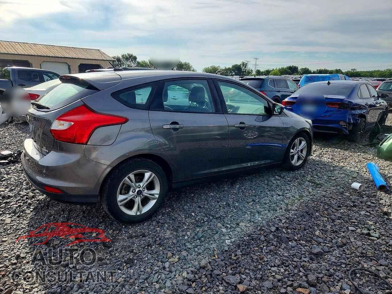 FORD FOCUS 2012 - 1FAHP3K29CL366031