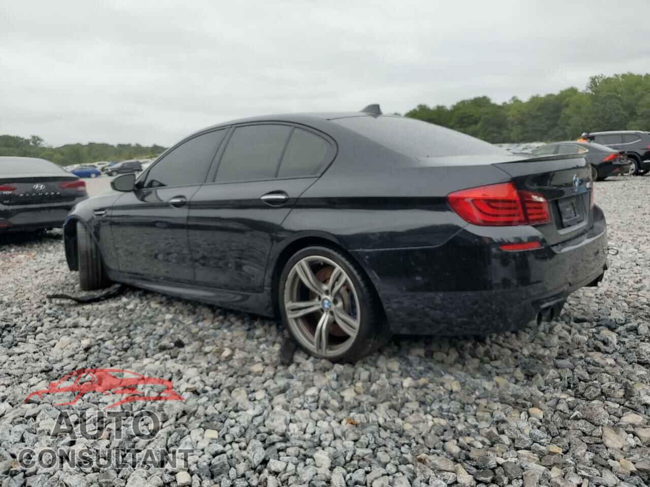 BMW M5 2013 - WBSFV9C53DD096852