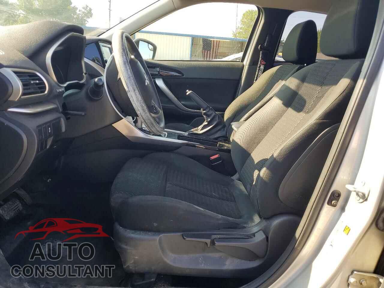 MITSUBISHI ECLIPSE 2019 - JA4AT3AA8KZ035253