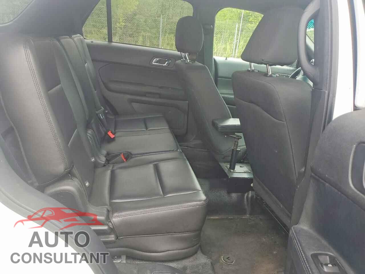 FORD EXPLORER 2017 - 1FM5K8AR6HGB41018