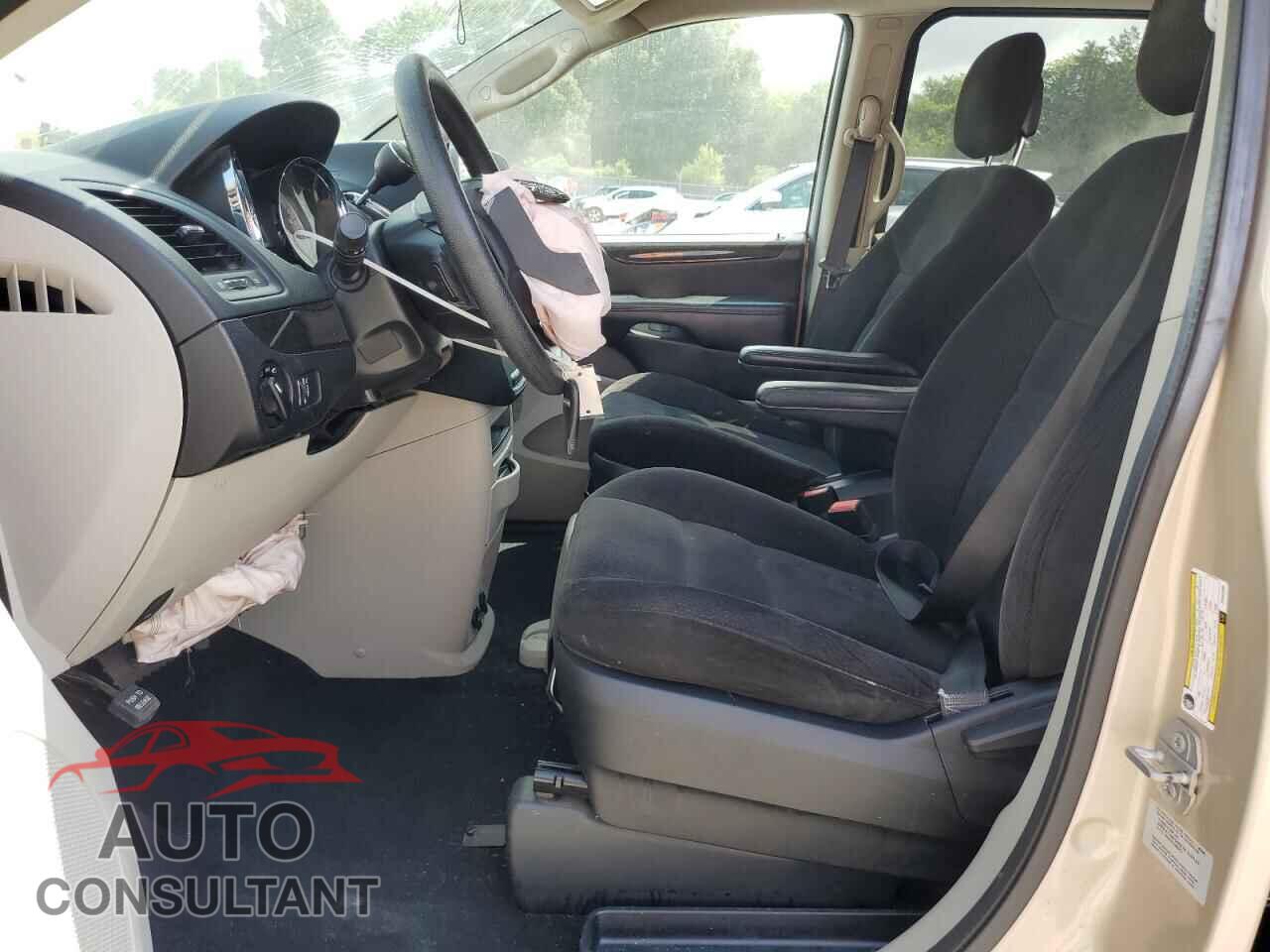 DODGE CARAVAN 2015 - 2C4RDGBG1FR524206