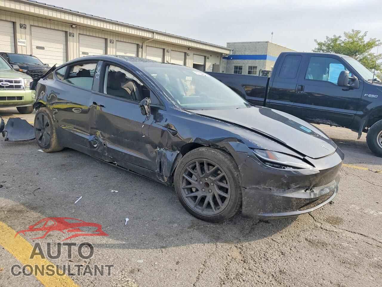 TESLA MODEL 3 2024 - 5YJ3E1EA5RF868936