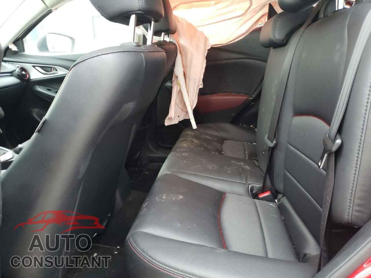 MAZDA CX-3 2018 - JM1DKFC74J1308033