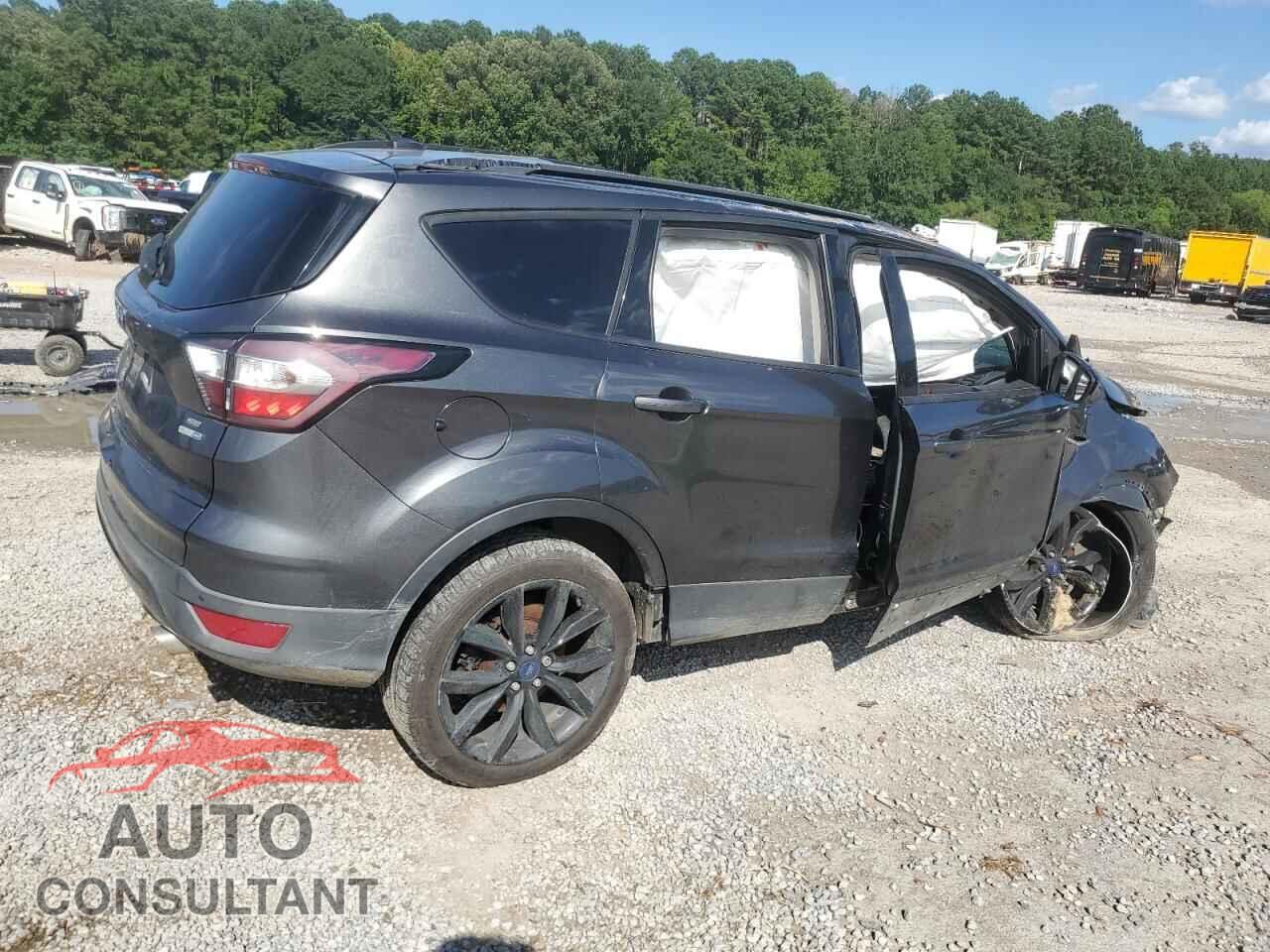 FORD ESCAPE 2017 - 1FMCU9GD1HUB65506
