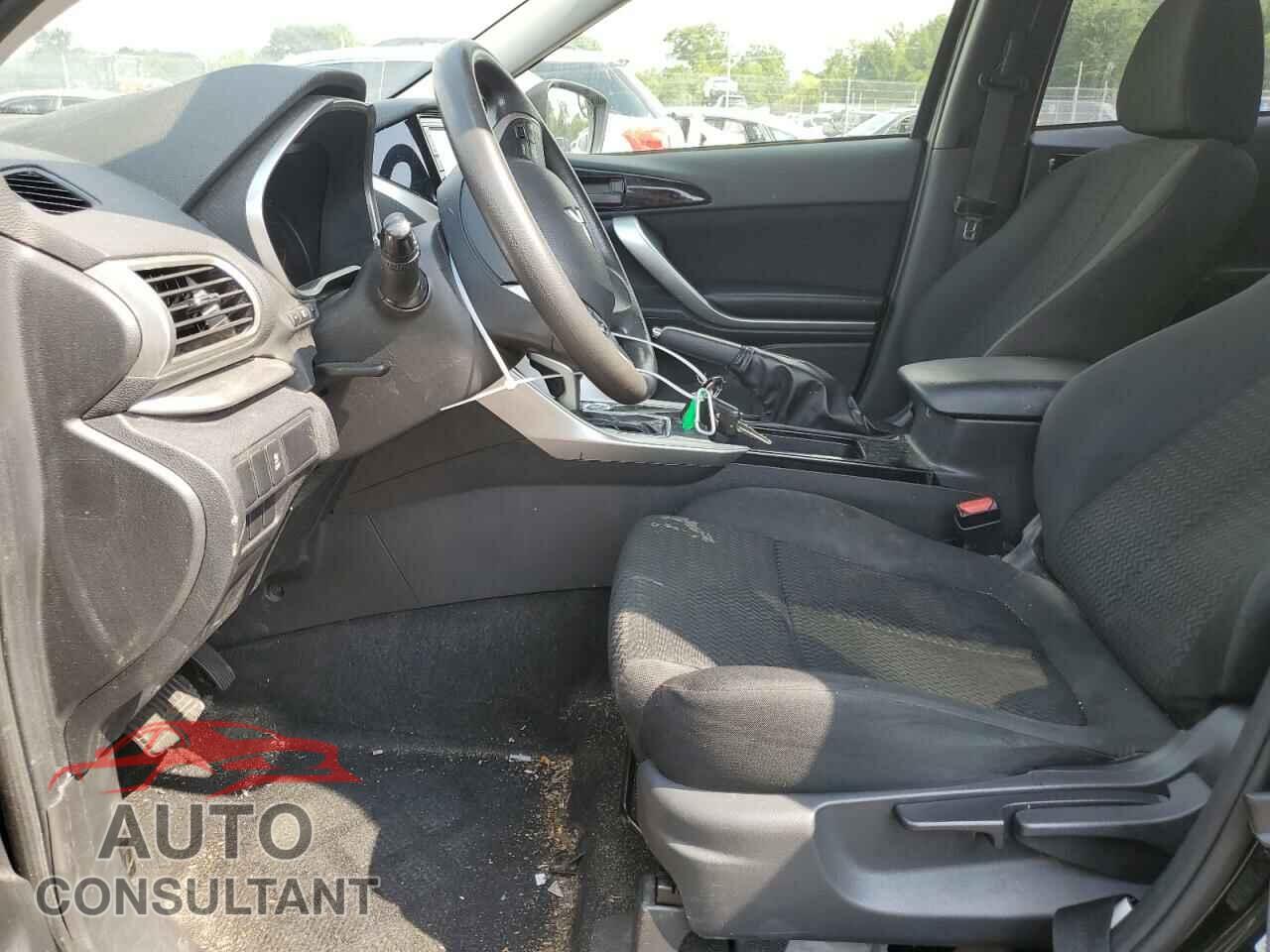 MITSUBISHI ECLIPSE 2019 - JA4AT3AA3KZ019378