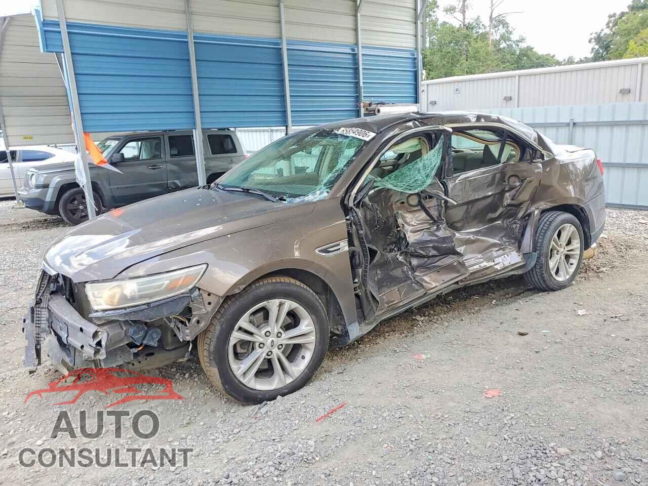 FORD TAURUS 2015 - 1FAHP2E83FG141224