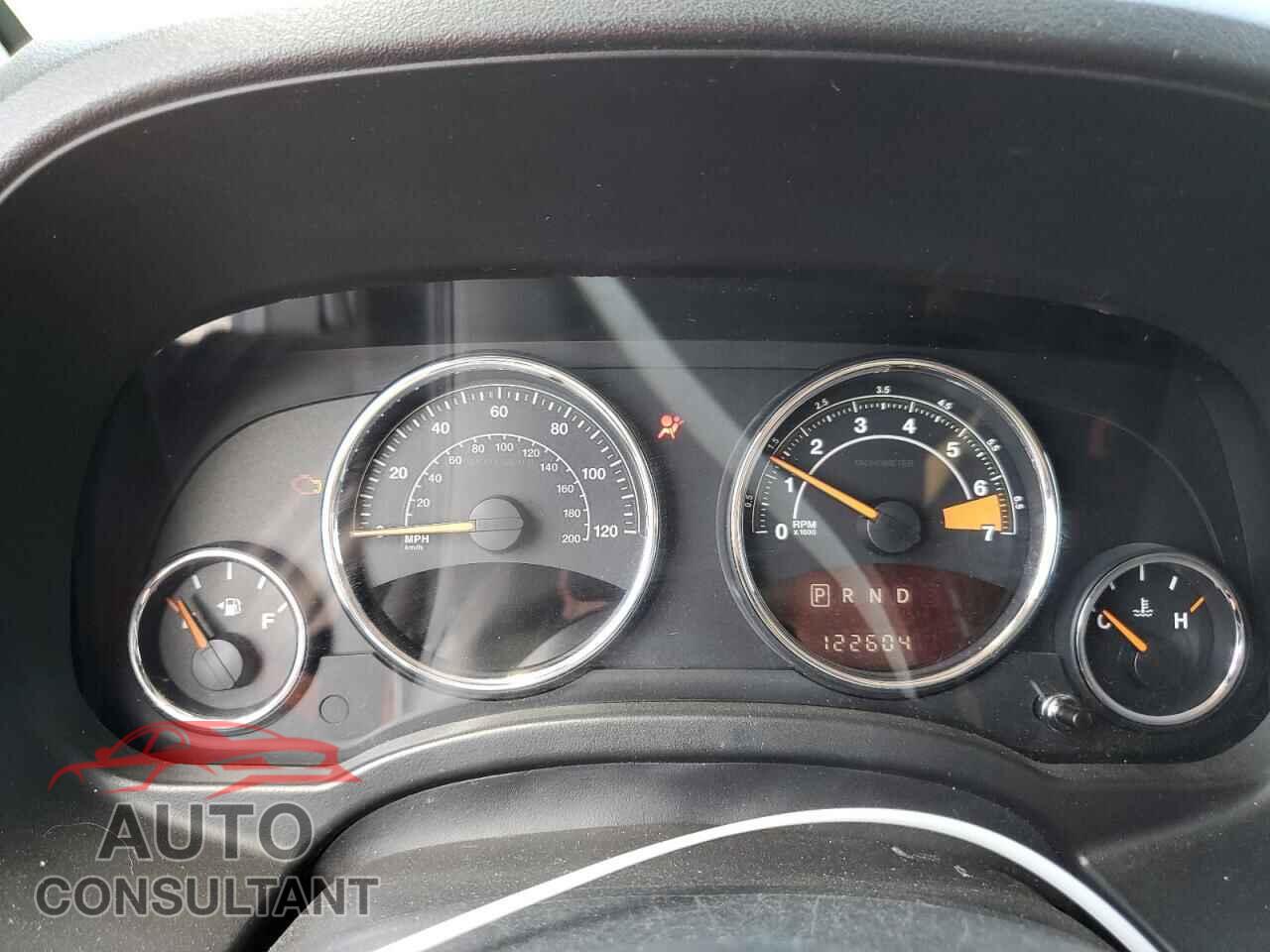 JEEP COMPASS 2015 - 1C4NJCEB9FD296054