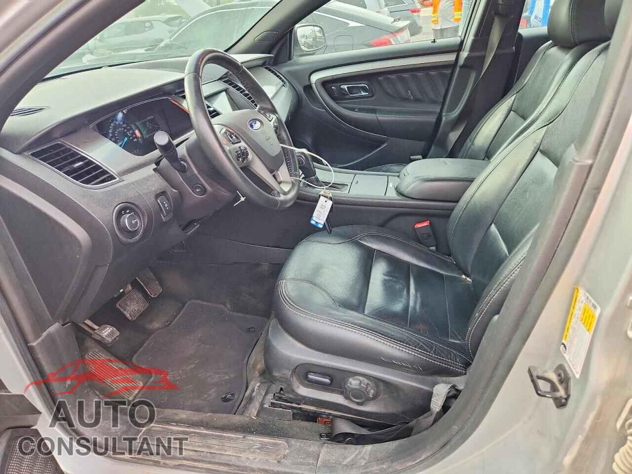 FORD TAURUS 2016 - 1FAHP2E81GG144589