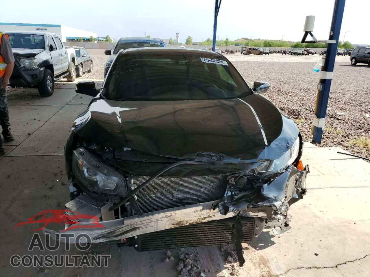 HONDA CIVIC 2018 - 2HGFC3A5XJH757211