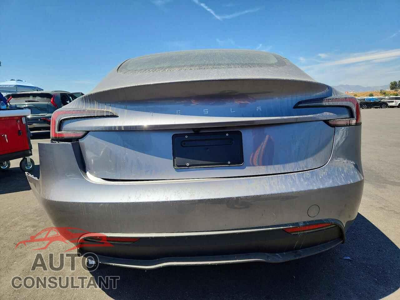TESLA MODEL 3 2025 - 5YJ3E1EA5SF079403