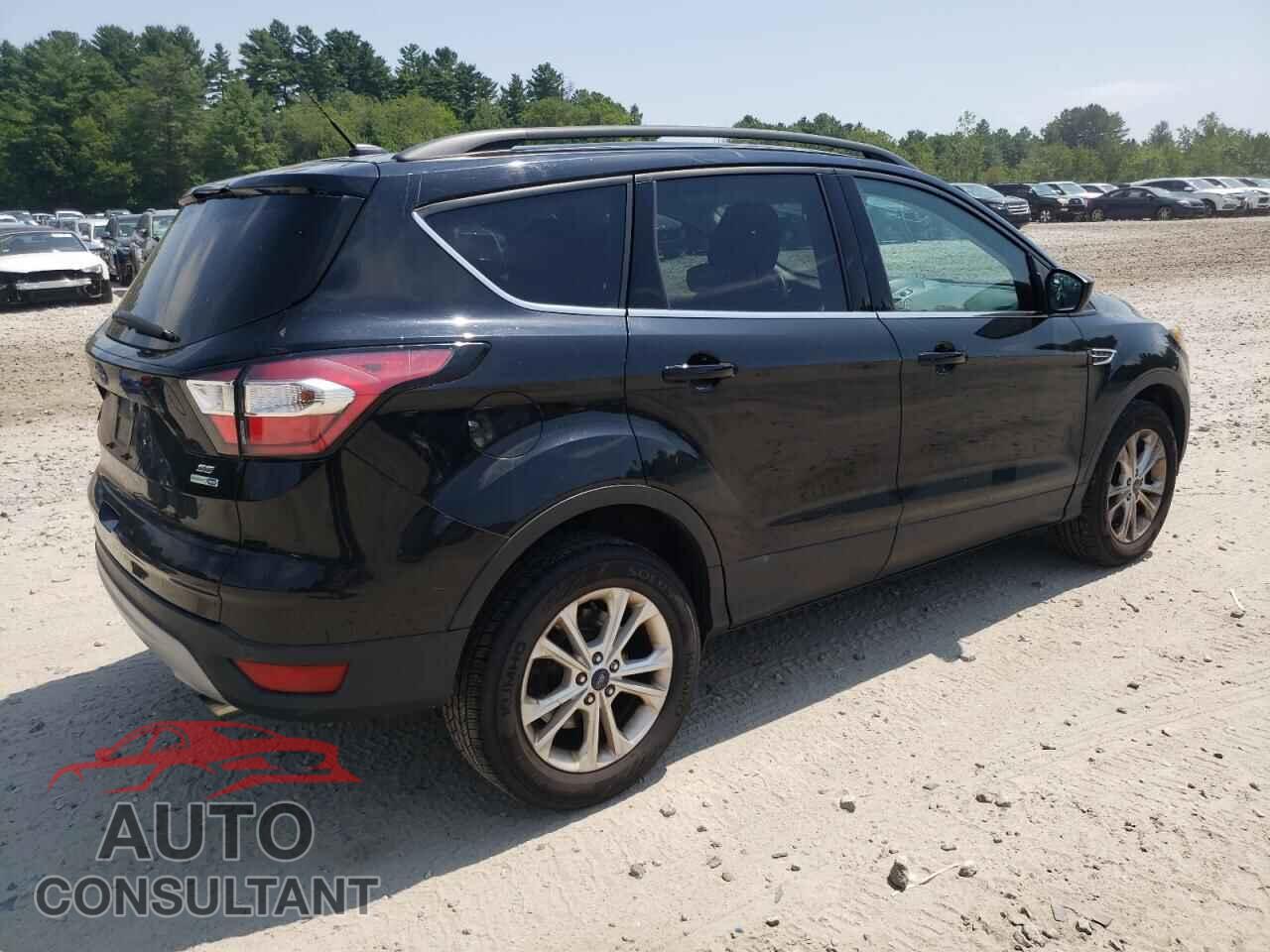 FORD ESCAPE 2017 - 1FMCU9G92HUD99844