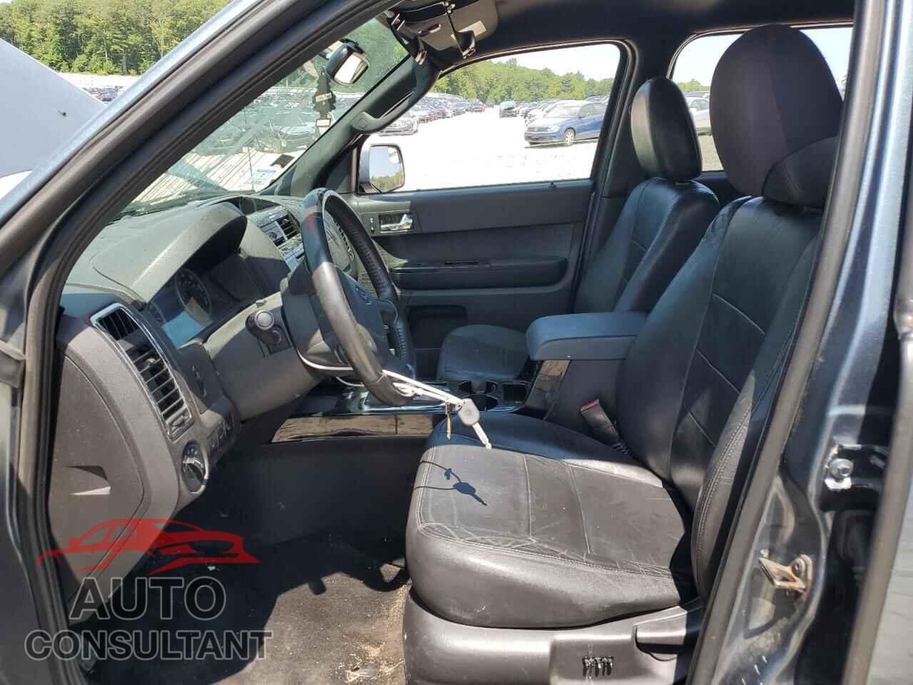 FORD ESCAPE 2010 - 1FMCU9EG3AKD11886
