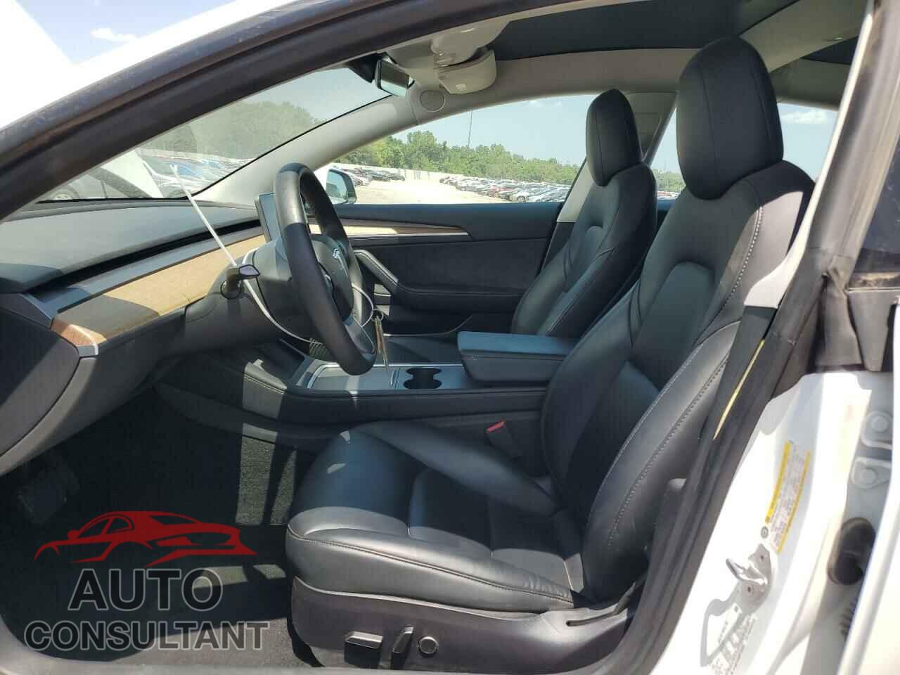 TESLA MODEL 3 2022 - 5YJ3E1EAXNF189402