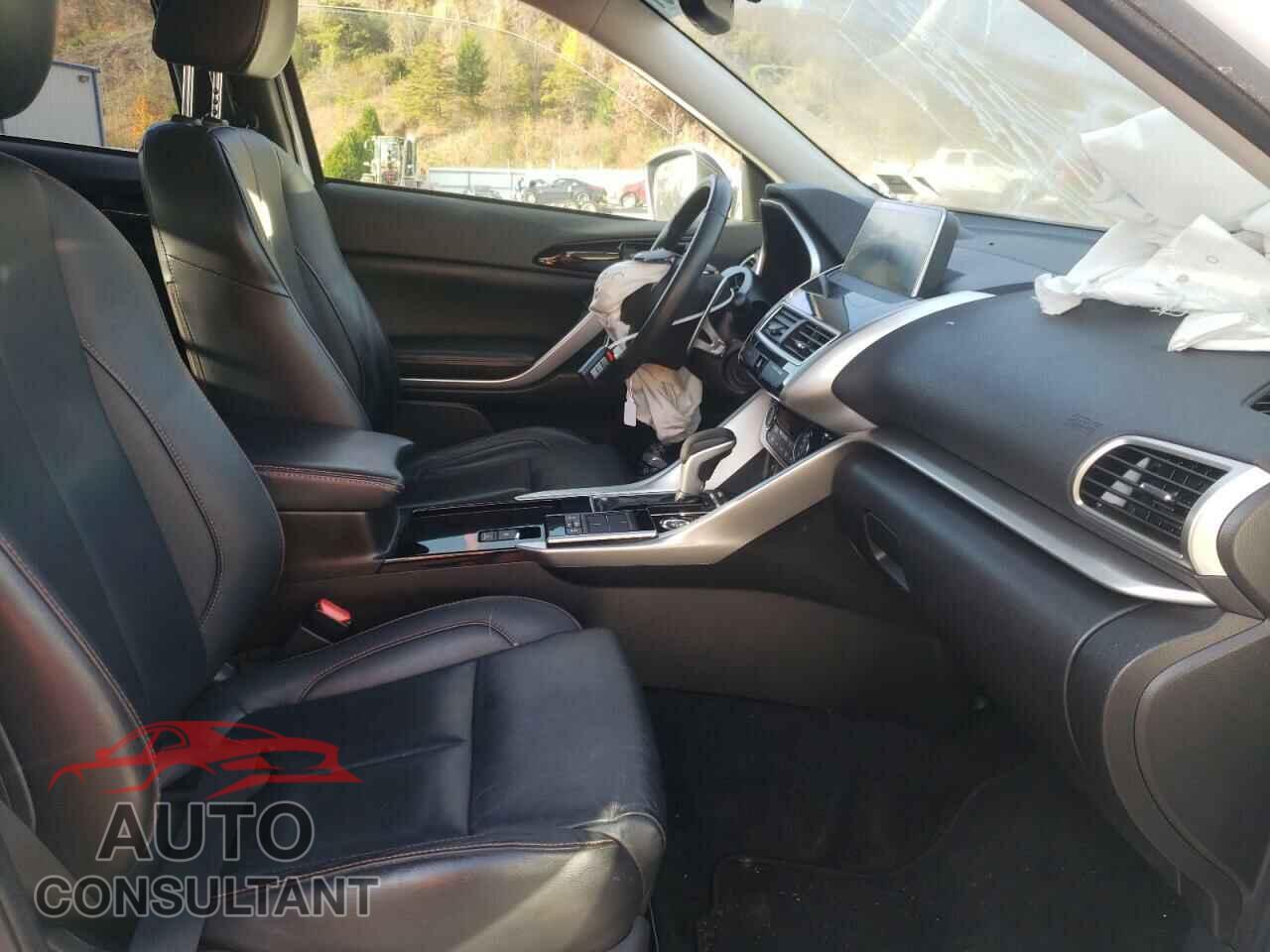 MITSUBISHI ECLIPSE 2019 - JA4AT5AA3KZ000356