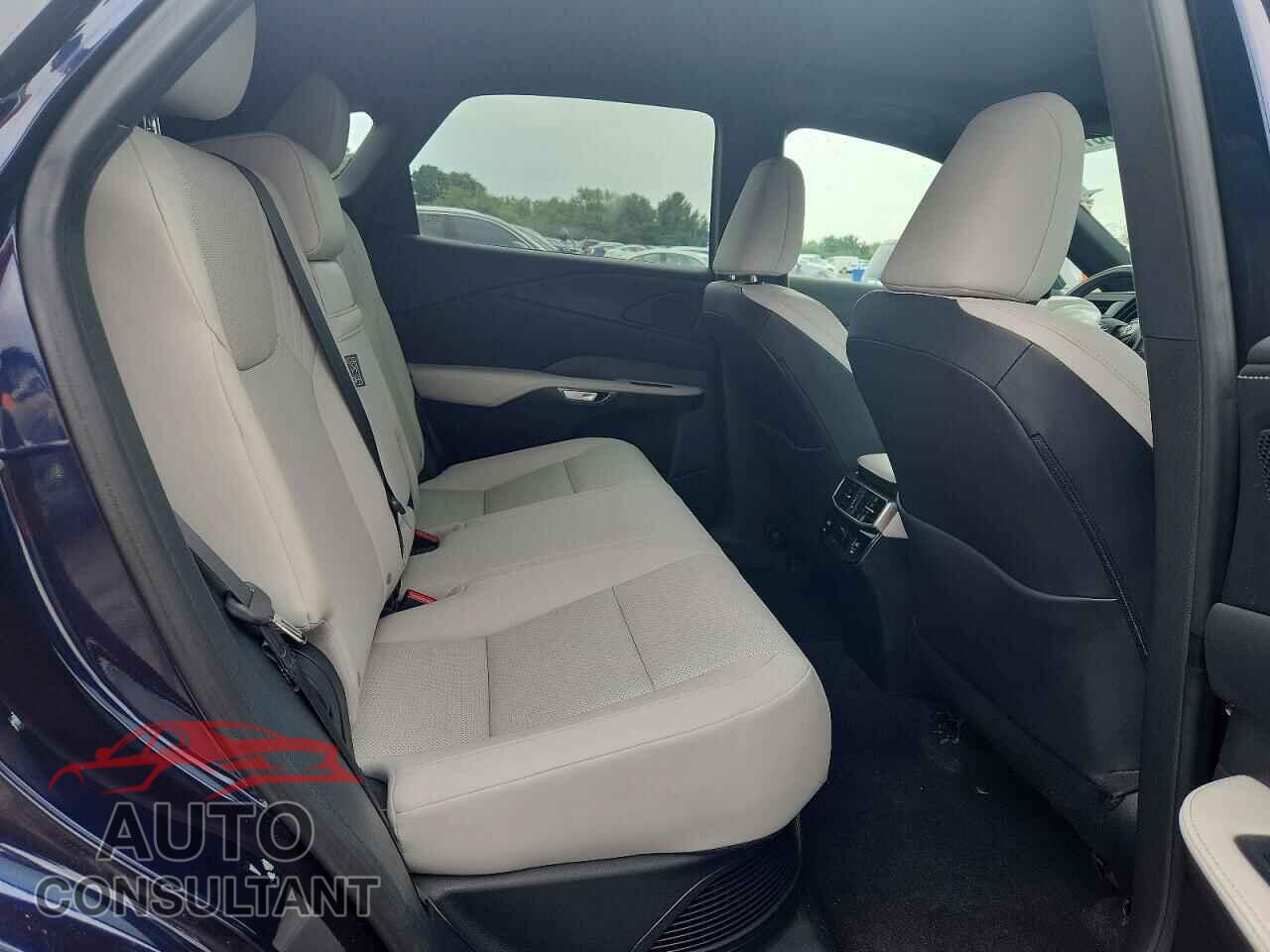 LEXUS UNKNOWN 2024 - 2T2BBMCA8RC038167