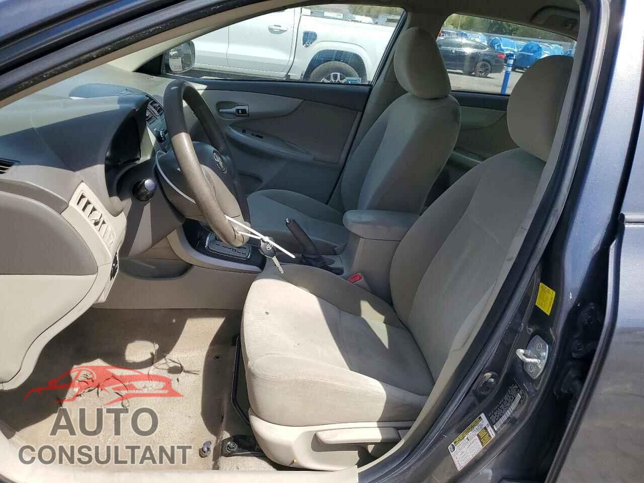 TOYOTA COROLLA 2010 - 2T1BU4EEXAC529827