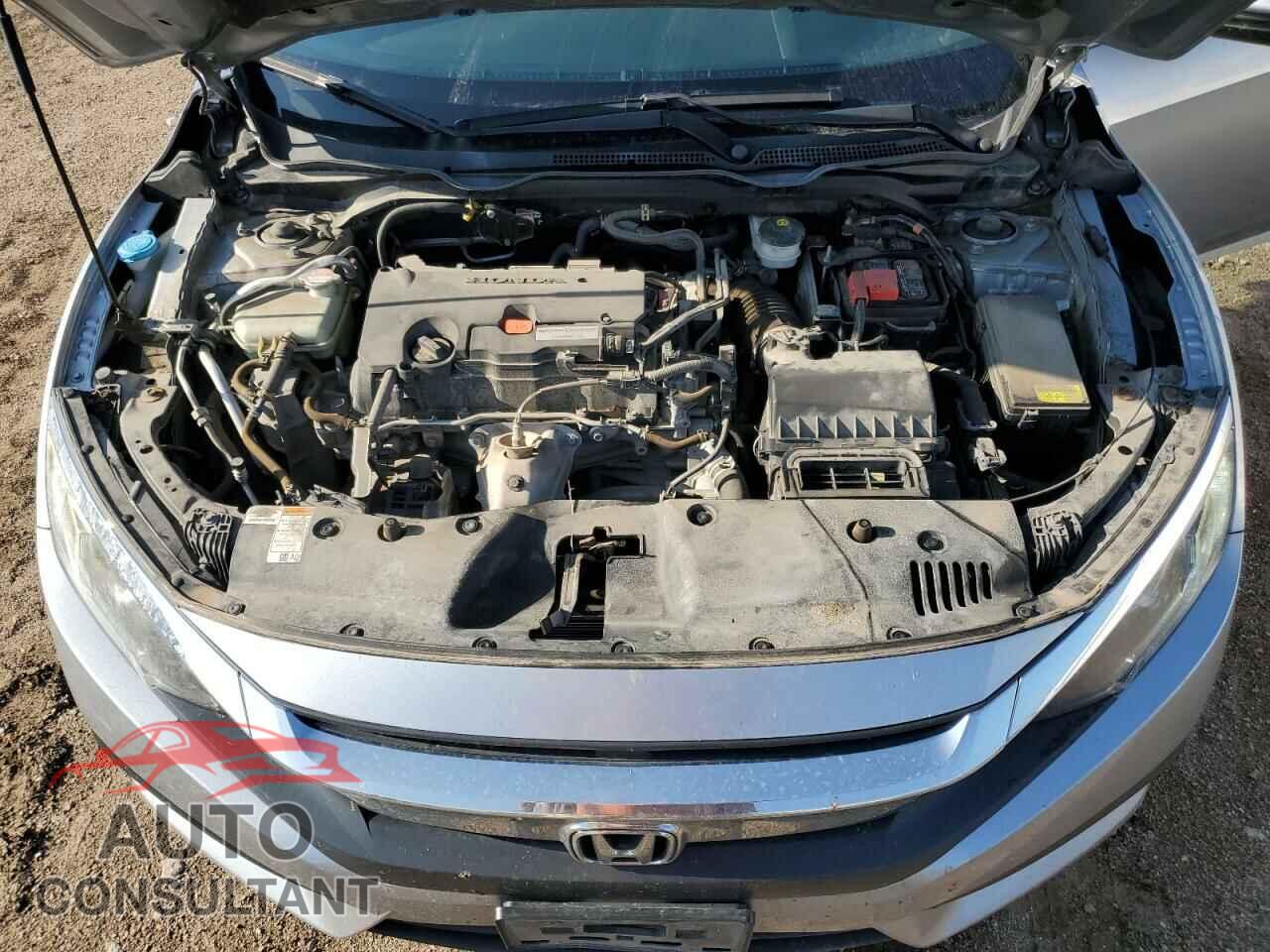 HONDA CIVIC 2017 - 19XFC2F58HE049367