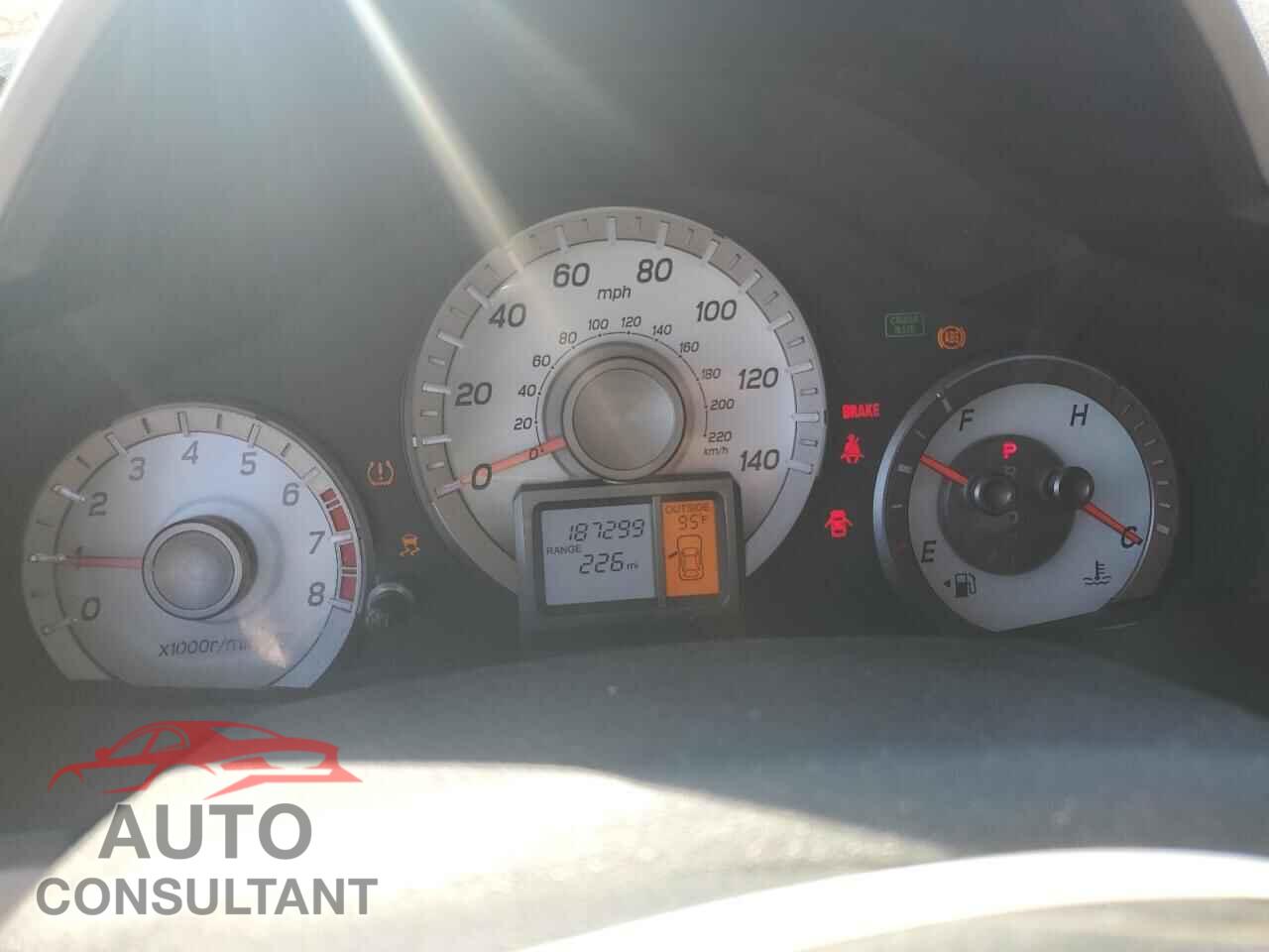 HONDA PILOT 2012 - 5FNYF4H51CB050971