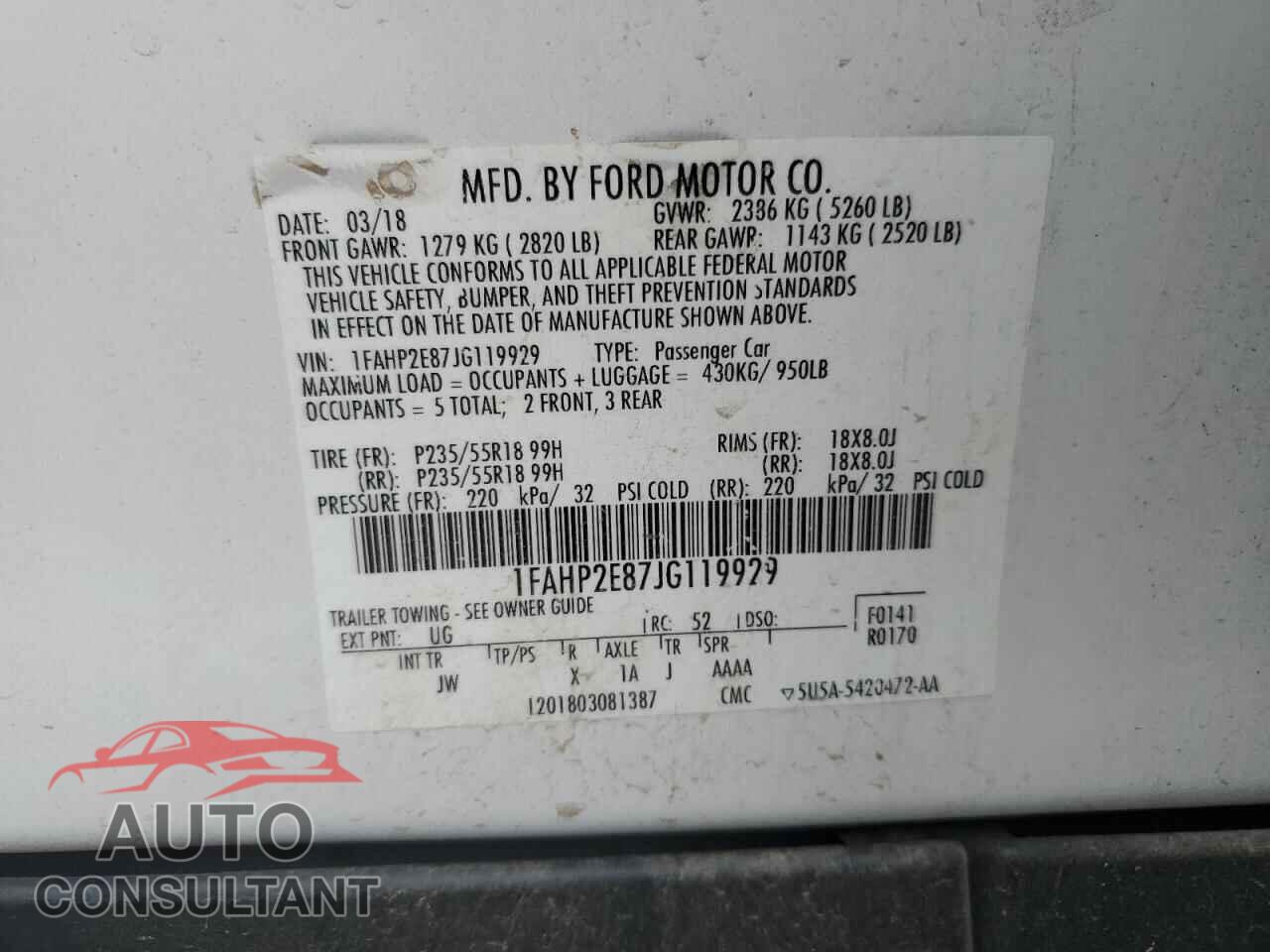 FORD TAURUS 2018 - 1FAHP2E87JG119929