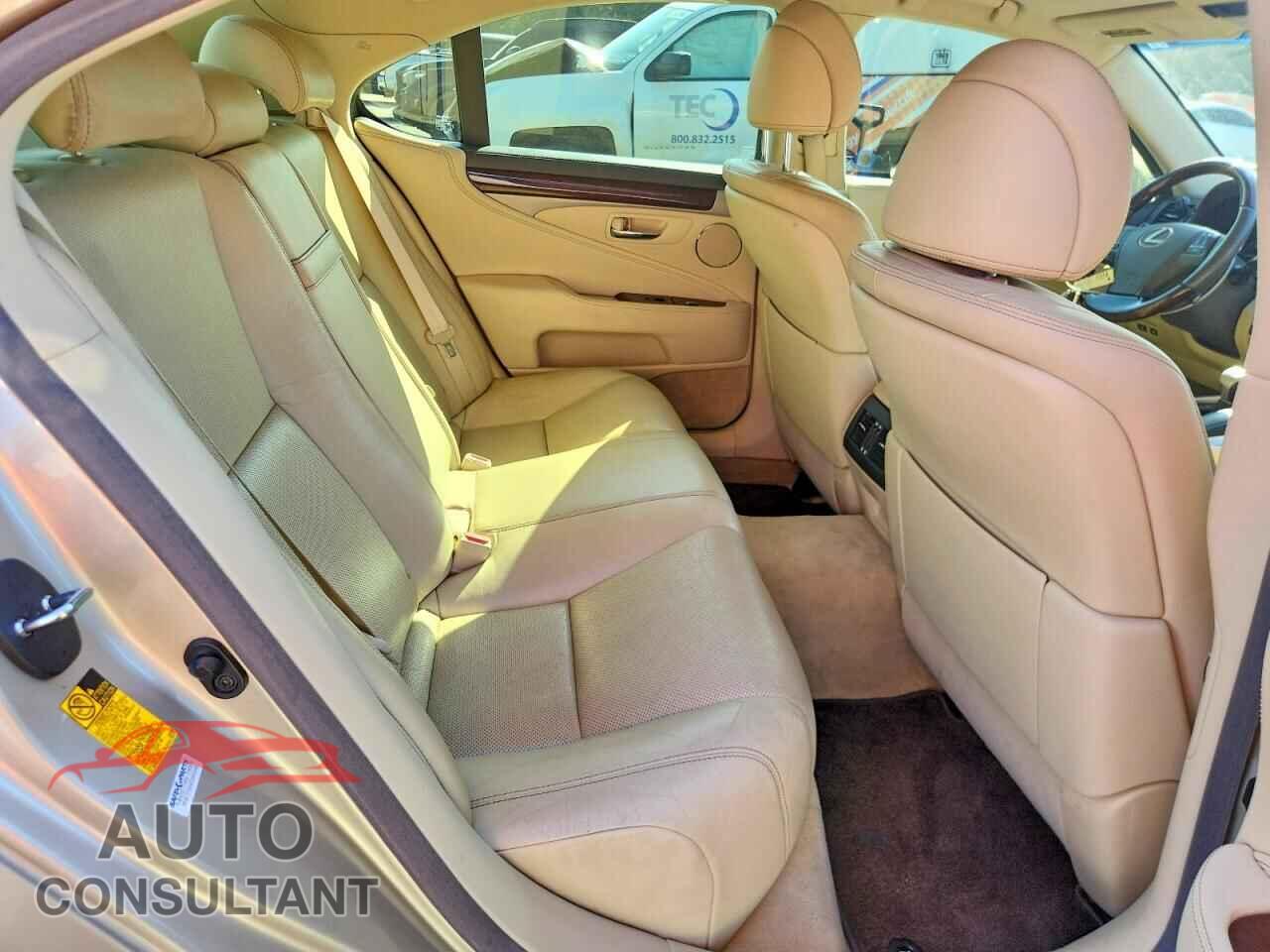 LEXUS LS460 2014 - JTHBL5EF5E5132903