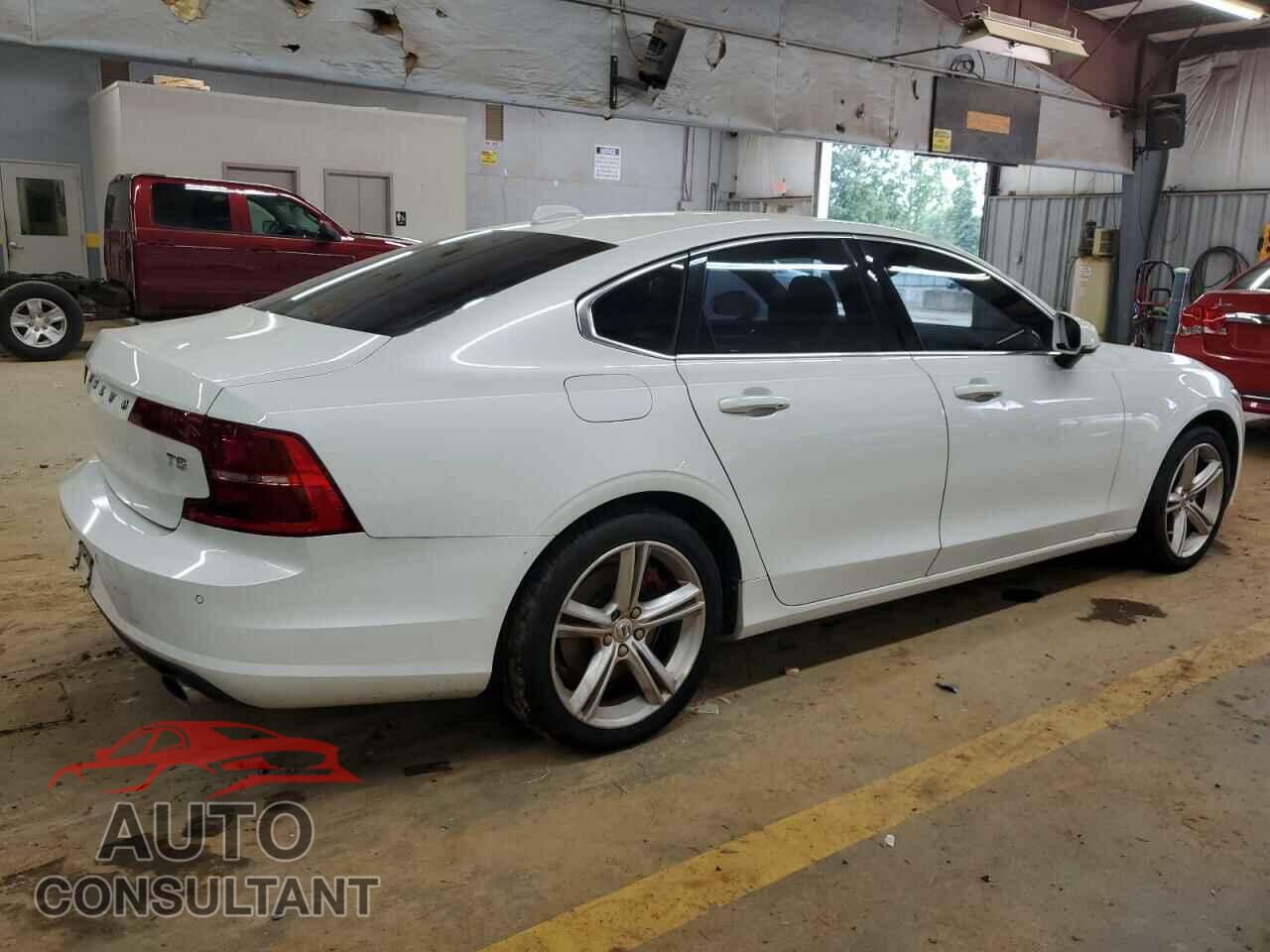 VOLVO S90 2017 - YV1102AKXH1010261