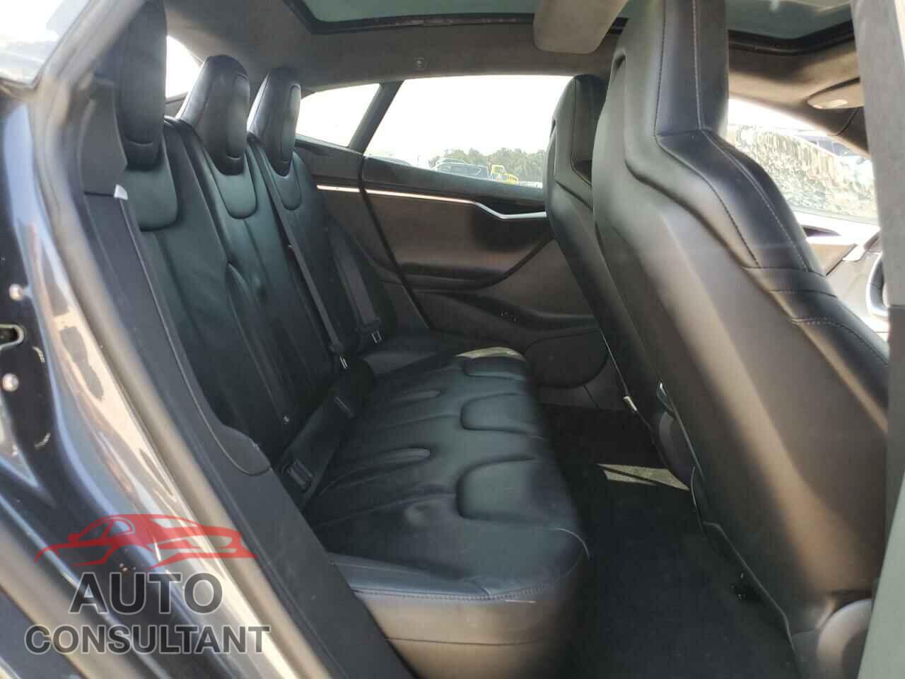 TESLA MODEL S 2016 - 5YJSA1E20GF128904
