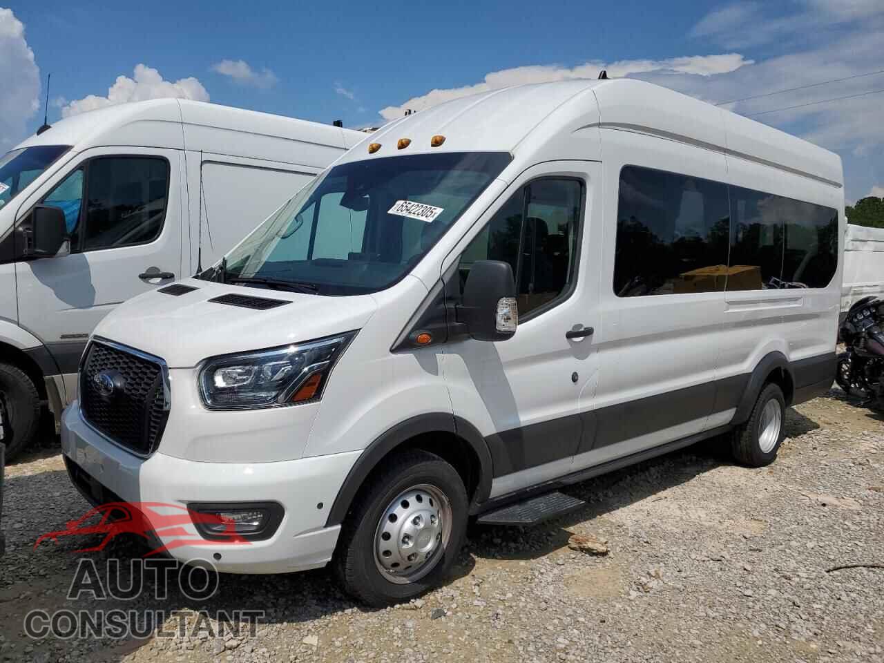 FORD TRANSIT 2024 - 1FBVU4X87RKB16704