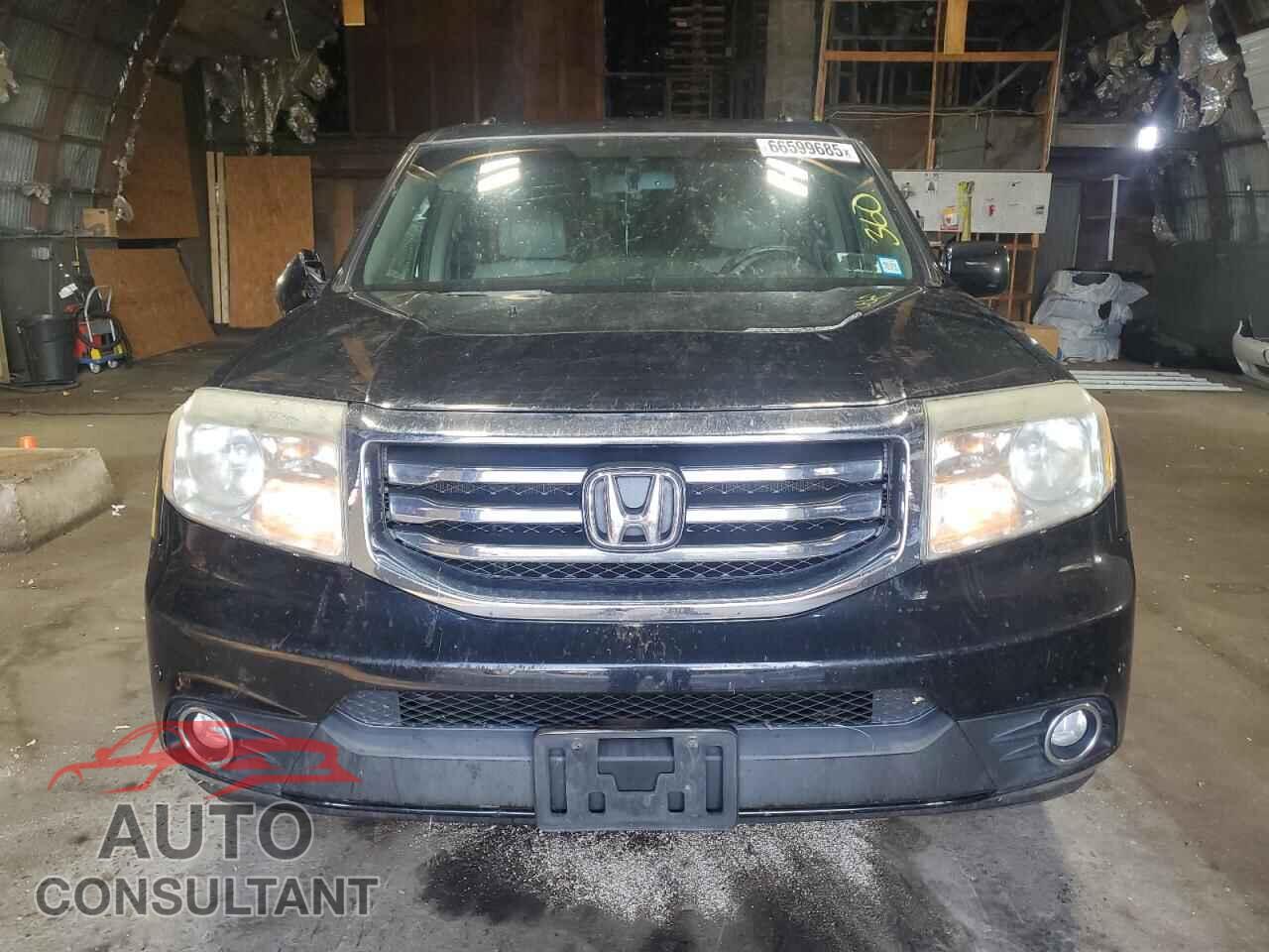 HONDA PILOT 2012 - 5FNYF4H99CB070193