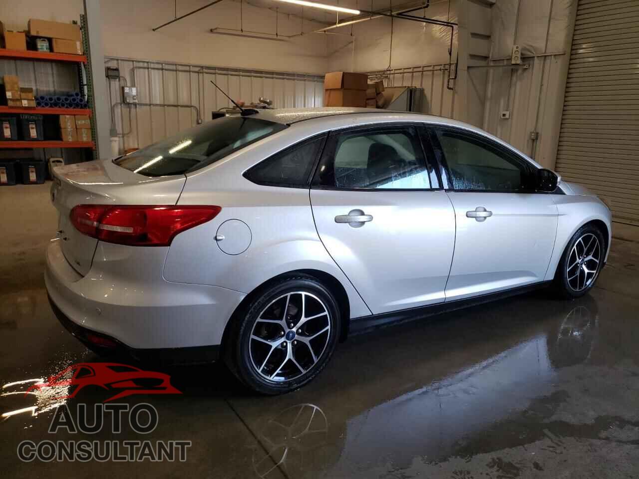FORD FOCUS 2017 - 1FADP3H2XHL264444