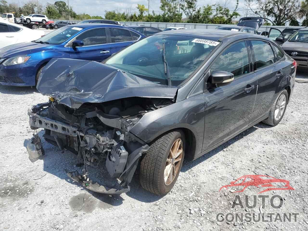 FORD FOCUS 2017 - 1FADP3F29HL242096