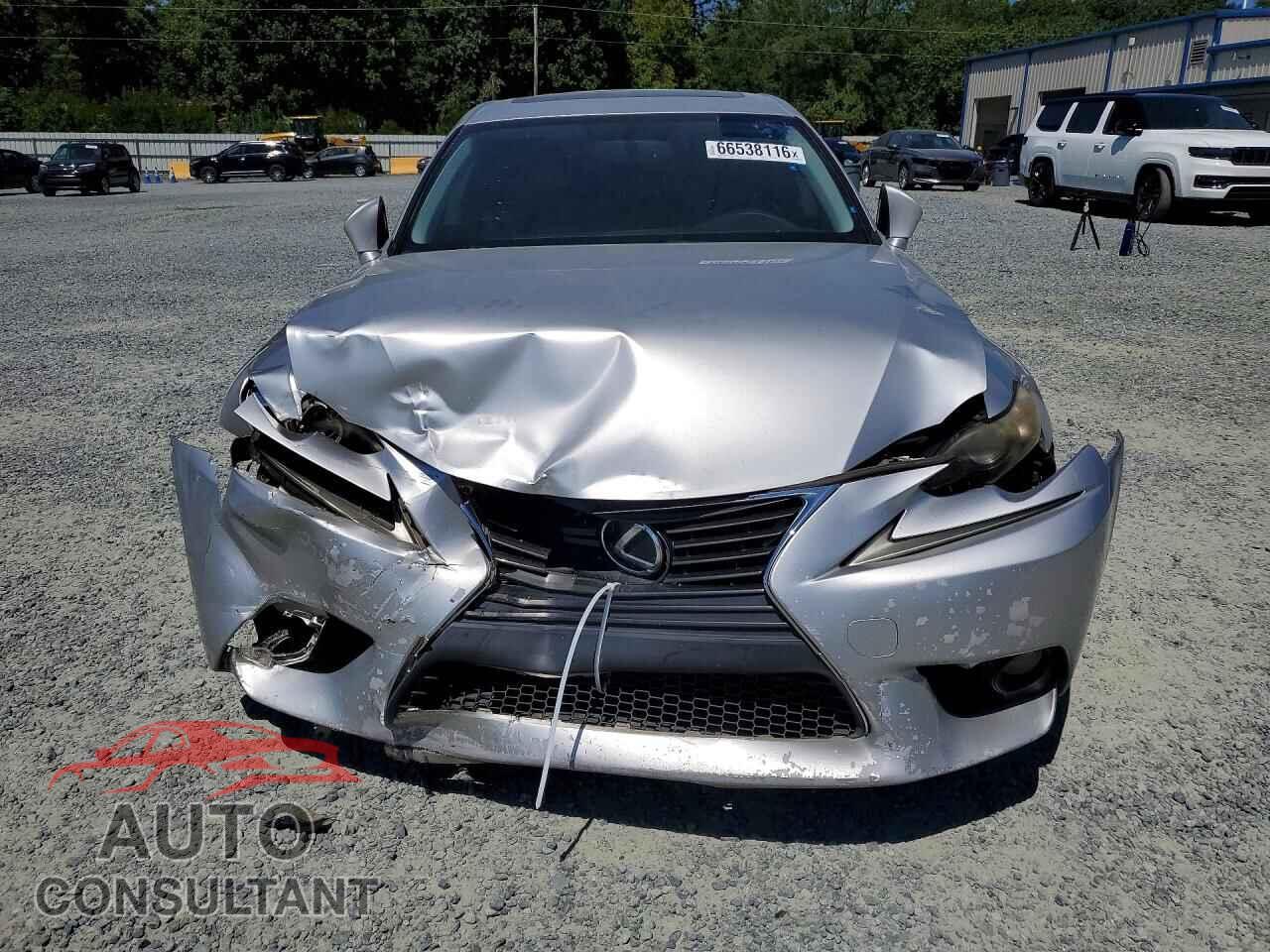 LEXUS IS 2014 - JTHBF1D21E5008576