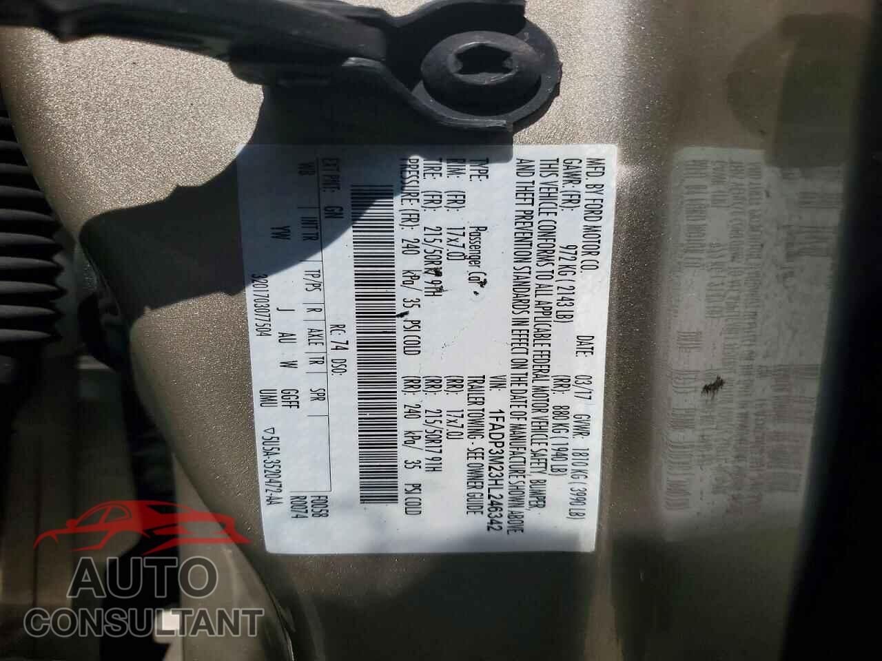 FORD FOCUS 2017 - 1FADP3M23HL246342