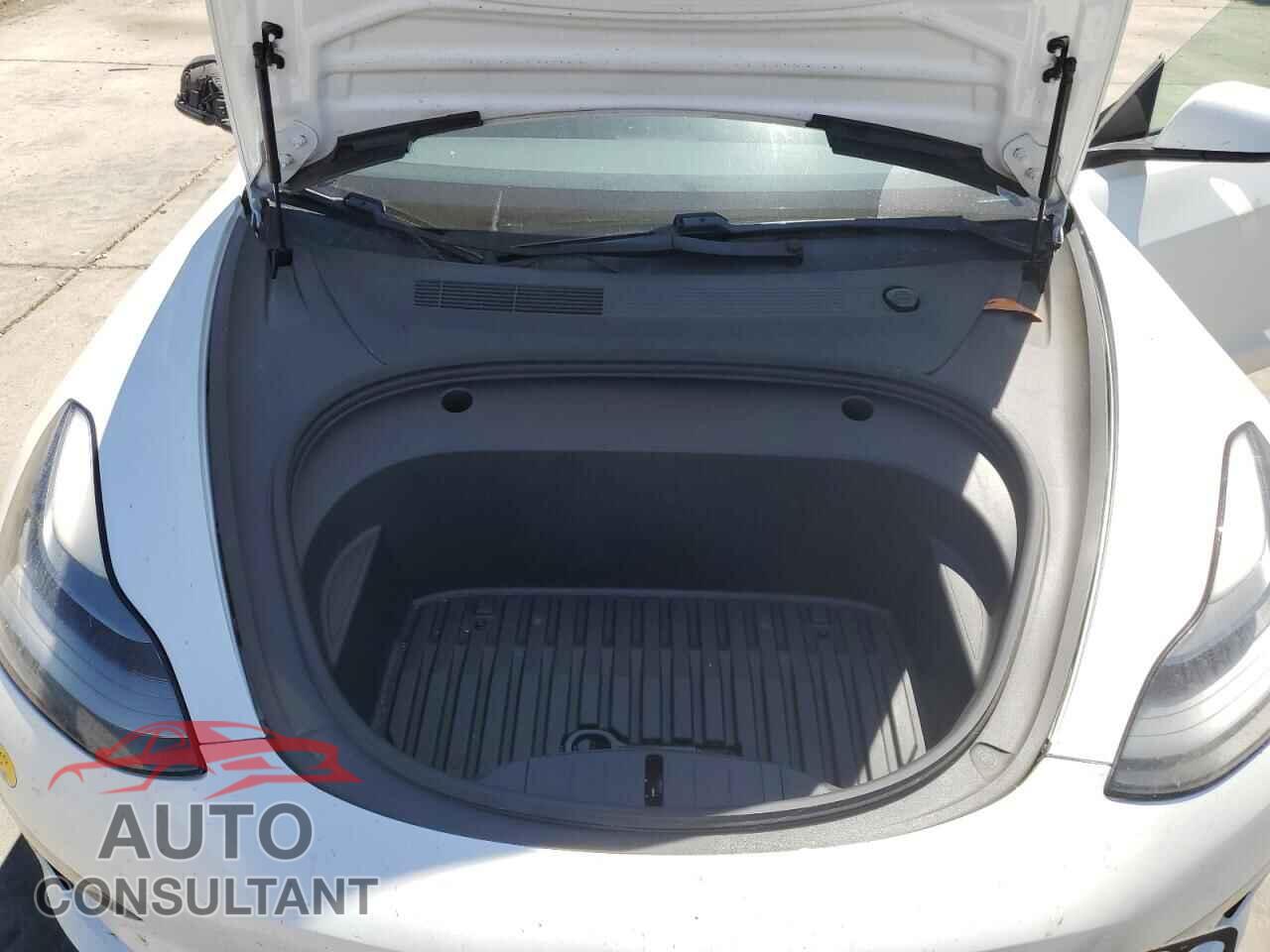 TESLA MODEL 3 2021 - 5YJ3E1EA5MF079372