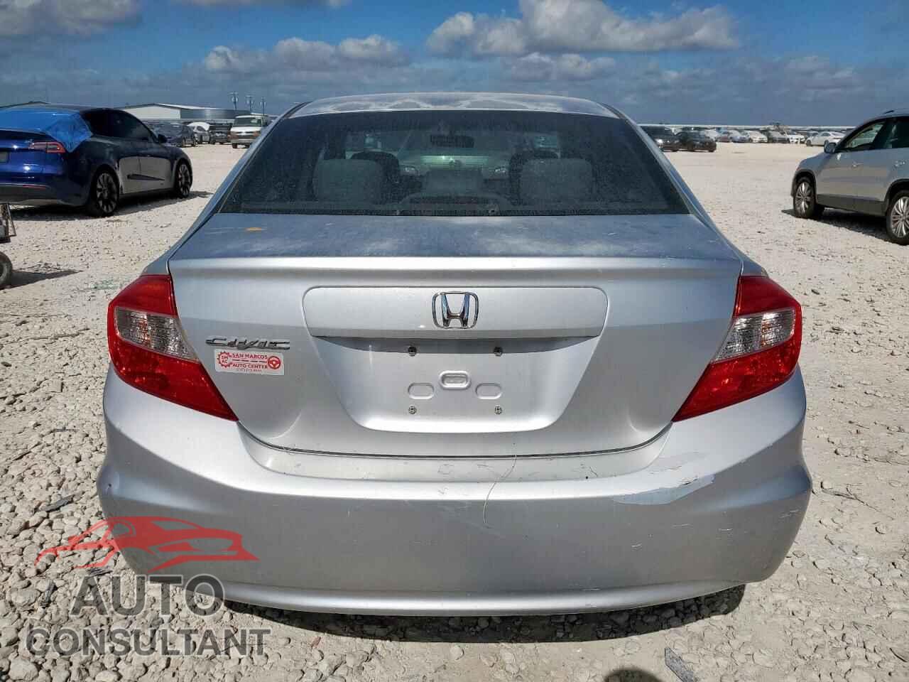 HONDA CIVIC 2012 - 2HGFB2F85CH531354