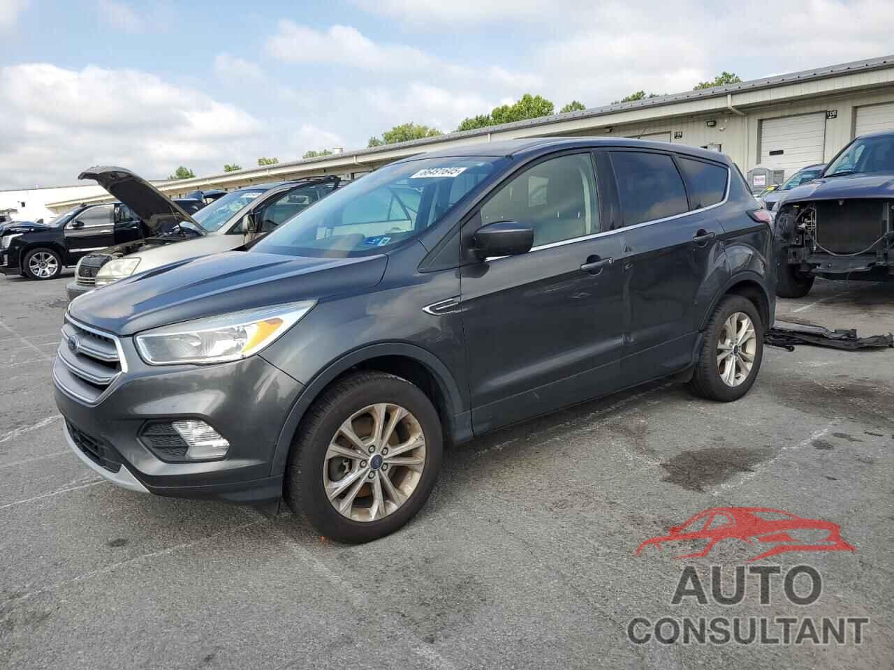 FORD ESCAPE 2017 - 1FMCU9GD8HUE24427