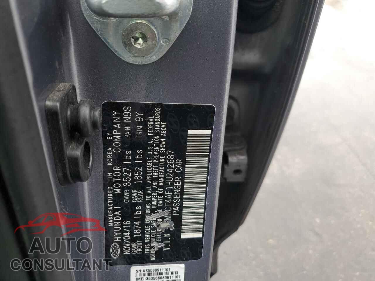 HYUNDAI ACCENT 2017 - KMHCT4AE1HU242687