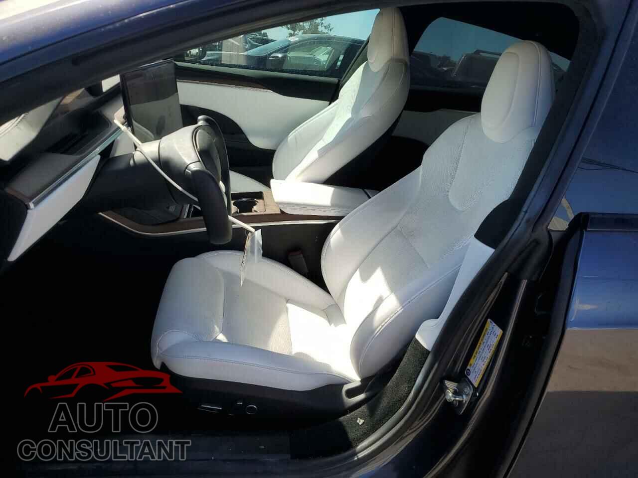 TESLA MODEL S 2023 - 5YJSA1E5XPF500016