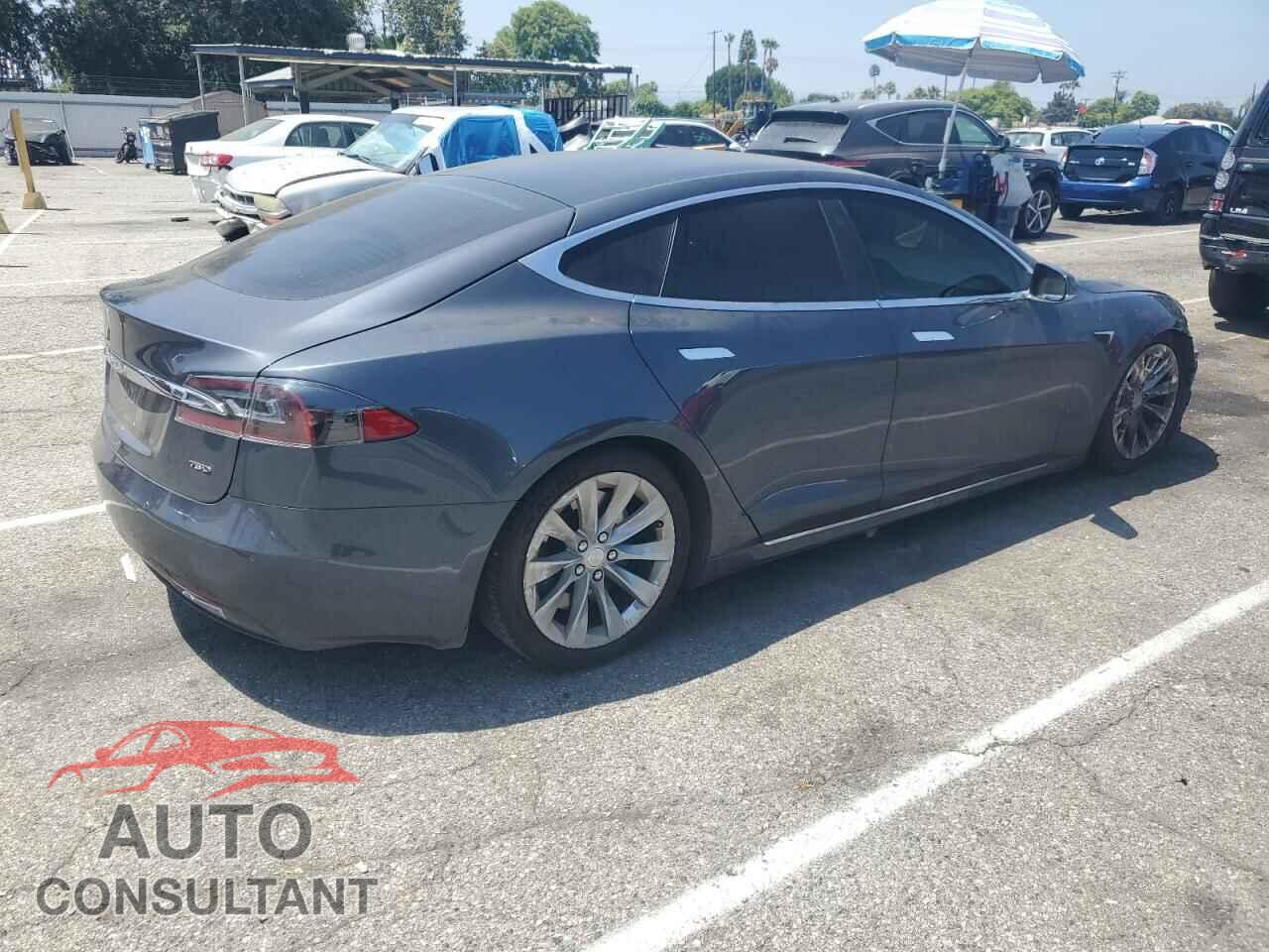 TESLA MODEL S 2018 - 5YJSA1E26JF295680