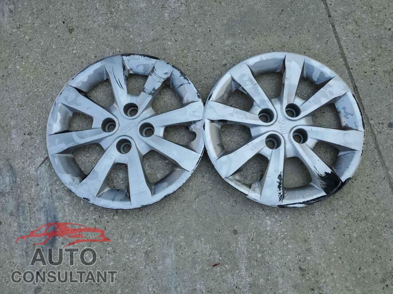 KIA RIO 2013 - KNADN4A38D6130983