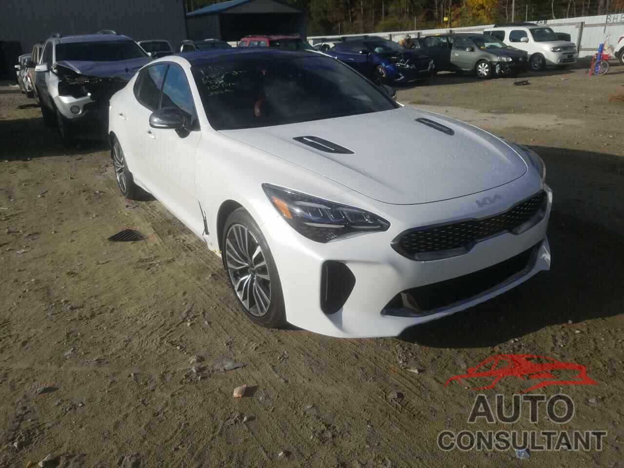 KIA STINGER 2022 - KNAE35LDXN6101900