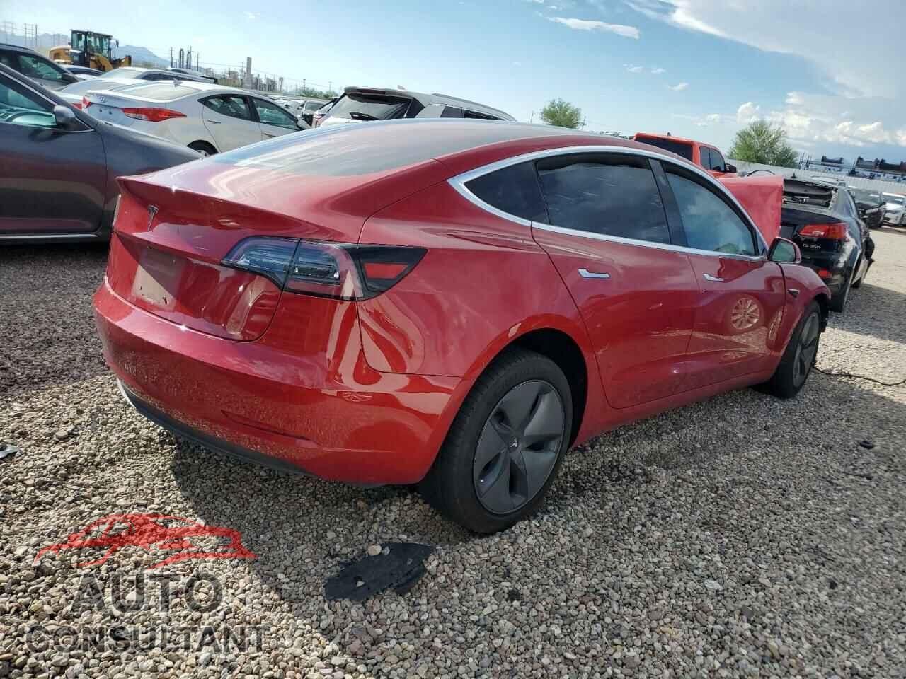 TESLA MODEL 3 2018 - 5YJ3E1EA0JF030785