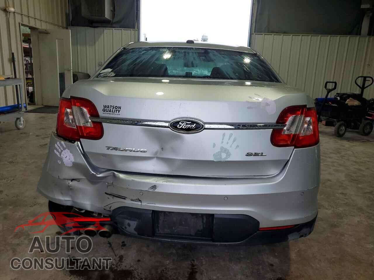 FORD TAURUS 2011 - 1FAHP2EW5BG182320