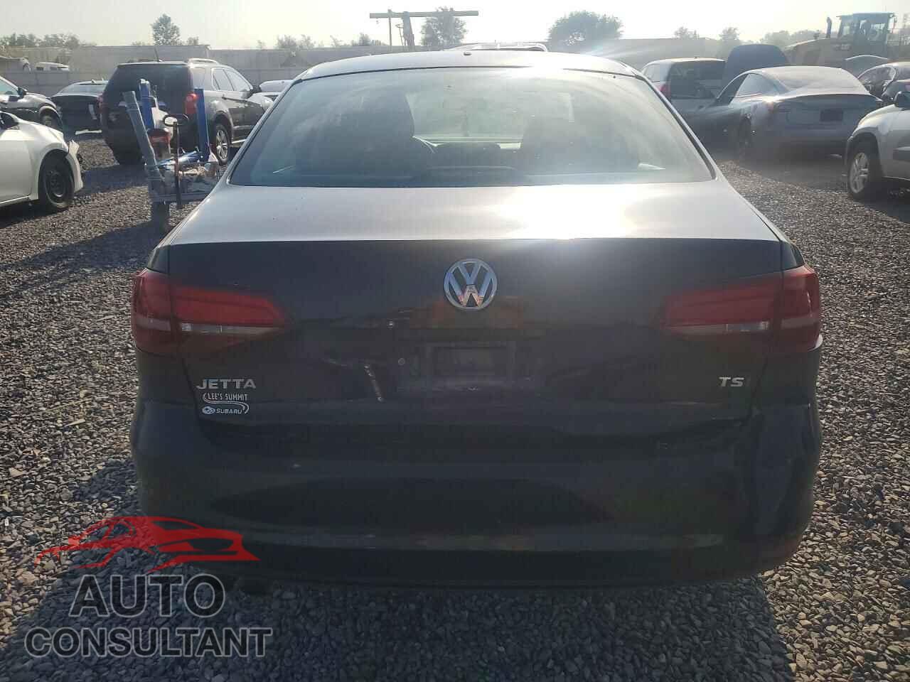 VOLKSWAGEN JETTA 2017 - 3VW2B7AJ3HM265102