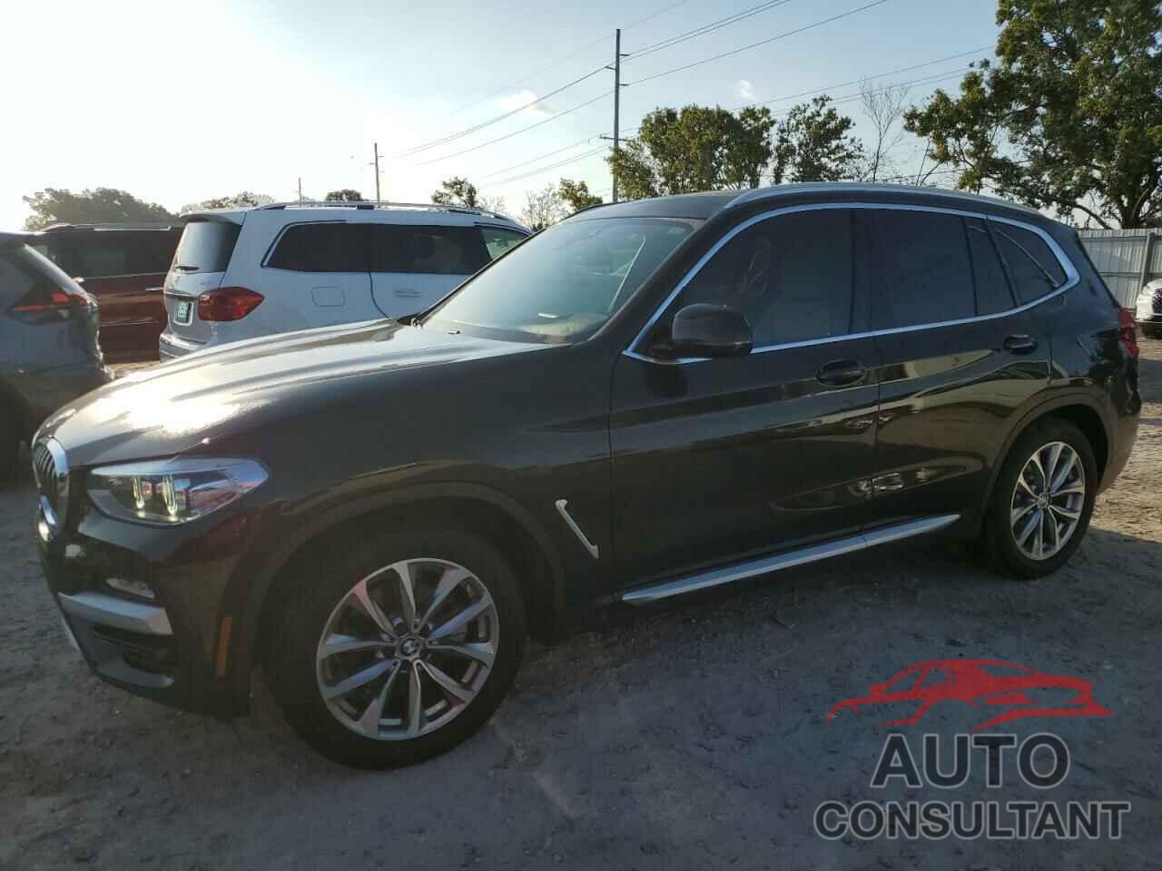 BMW X3 2019 - 5UXTR7C59KLF30702