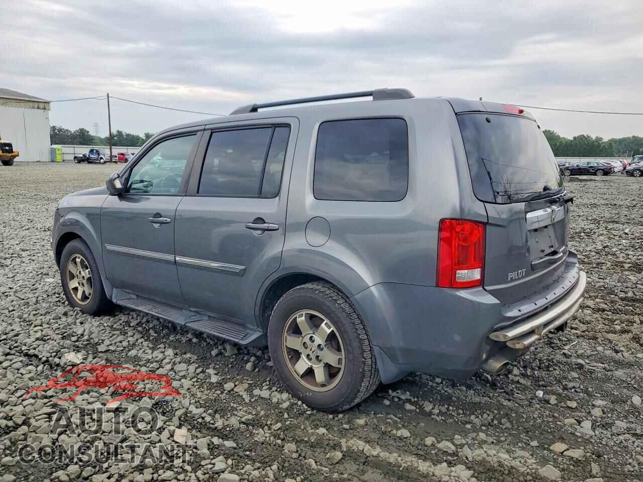 HONDA PILOT 2011 - 5FNYF4H93BB064968
