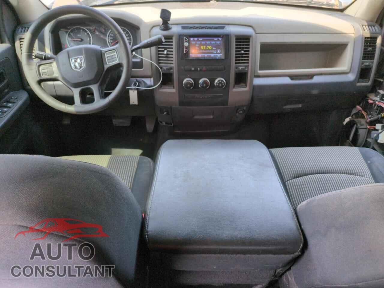 DODGE RAM 1500 2012 - 1C6RD6FT8CS183115