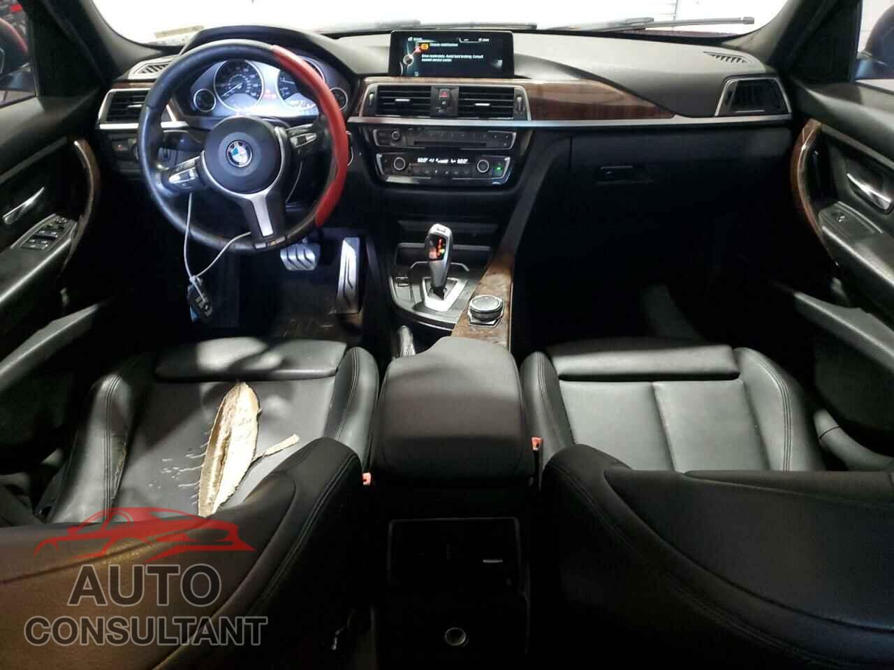 BMW 3 SERIES 2016 - WBA8E1G50GNU10741