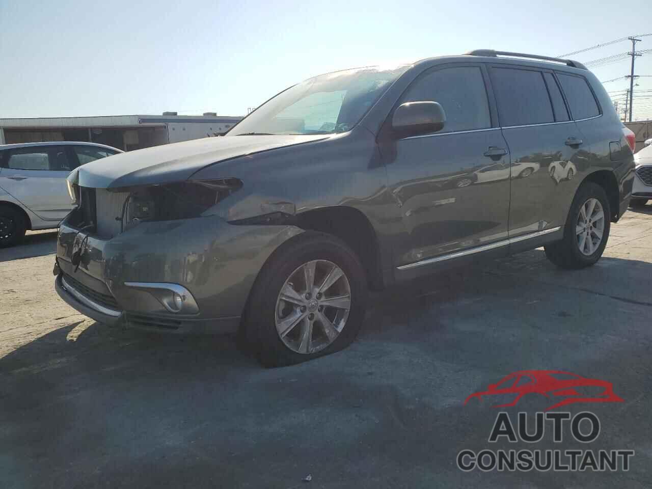 TOYOTA HIGHLANDER 2013 - 5TDZA3EH7DS032872