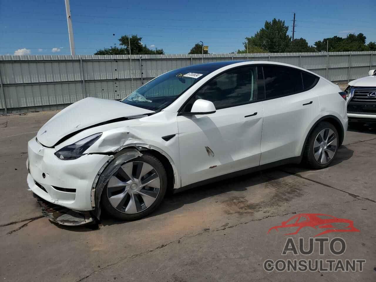 TESLA MODEL Y 2023 - 7SAYGAEE5PF592387